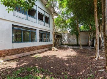 Casa · 200m² · 4 Quartos · 4 Vagas · CASA ALTO DE PINHEIROS 4 DORMITÓRIOS 4 VAGAS