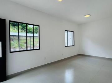 Casa de 2 quartos, Varginha · Casa para venda em bairro: Alto da Figueira - Varginha, Minas Gerais.