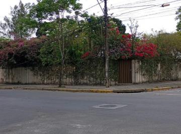 202601271432211672.jpeg · 5 quartos suíte, 3 banheiros, 2 vagas bairro do Prado Casa de esquina a Venda em Recife, FINANCIA