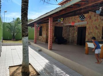 Casa de 8 quartos, Camaçari · Casa com 8 quartos e 7 suites à venda em Jauá, 2000 m²