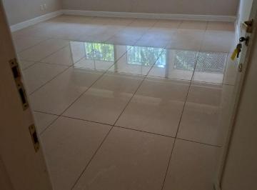 Apartamento de 3 quartos, Brasília · Lindo apartamento 306 sul, reformado, vazio, com 3 qtos, 1 suíte, dce completa...R$1.520.000