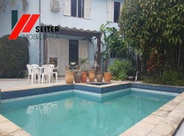 Casa · 520m² · 5 Quartos · Casa 5 dormitórios com suites Venda Trindade Florianopolis
