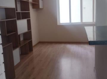 Apartamento · 79m² · 2 Quartos · Apartamento em Centro Histórico