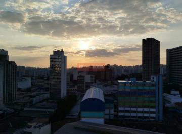 Apartamento · 105m² · 3 Quartos · 1 Vaga · Apto.105 m² 3 dorms 2 banheiros , reformado, 1 vaga em Sto.Amaro