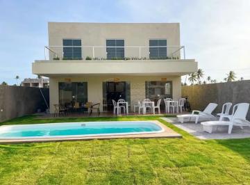 Casa · 210m² · 5 Quartos · 2 Vagas · Casa com 5 Suítes e Piscina à venda no Patacho Eco Residence