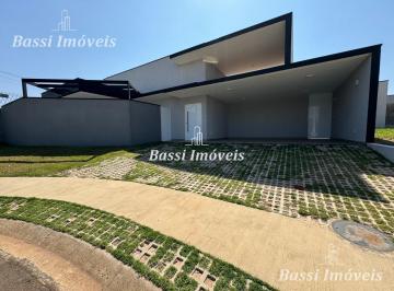 Casa · 159m² · 3 Quartos · 2 Vagas · Casa a venda no Condomínio na Reserva da Mata: 3 Quartos, 3 Suítes, 3 Salas, 2 Vagas - Mogi Mirim-SP
