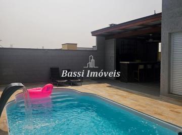 Casa · 154m² · 3 Quartos · 2 Vagas · Impecável Casa em Condomínio à Venda em Residencial Califórnia, Estiva Gerbi-SP: 3 Quartos, 1 Suíte,