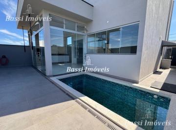 Casa · 149m² · 3 Quartos · 2 Vagas · Venda de Casa em Condomínio de Luxo em Mogi Mirim-SP: 3 Quartos, 1 Suíte, 3 Salas e 149 m² de Área P