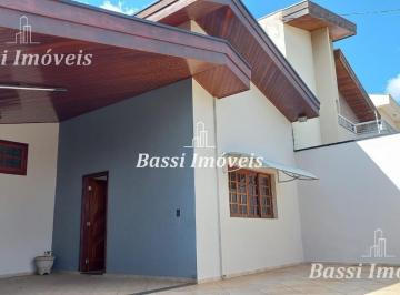 Casa · 148m² · 3 Quartos · 2 Vagas · Venda de Casa com 3 Quartos e 1 Suíte no Jardim Rosa Cruz em Mogi Guaçu-SP!