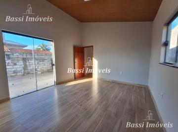 Casa · 120m² · 3 Quartos · Casa à venda em Mogi Mirim-SP, Jardim Silvania: 3 quartos, 1 suíte, 2 salas, 1 banheiro