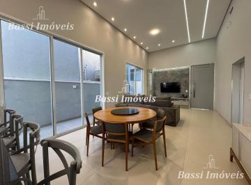Casa · 182m² · 3 Quartos · 3 Vagas · Casa de alto padrão no Residencial do Bosque em Mogi Mirim-SP: 3 quartos, 2 suítes,  3 vagas de gara