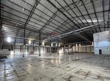 Comercial · 6200m² · 50 Vagas · Galpão Comercial Imperdível em Osasco!
