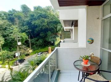 Apartamento · 124m² · 3 Quartos · 2 Vagas · Apartamento á venda praia das Pitangueiras, quartos, sendo 2 suíte com varandas, Guarujá-SP