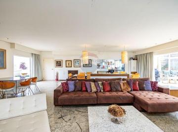 Casa · 482m² · 2 Quartos · 3 Vagas · Casa,2 quartos,sendo 2 suítes,3 vagas,piscina coberta e aquecida ,482 m², R$ 1.999.000,00-Bigorrilho
