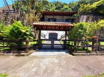 Casa · 762m² · 6 Quartos · 7 Vagas · Casa à venda na Praia das Pitangueiras - Guarujá/SP