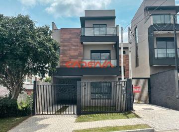 Casa · 138m² · 3 Quartos · 2 Vagas · Sobrado Triplex com 3 quartos e 2 vagas à venda no Mercês