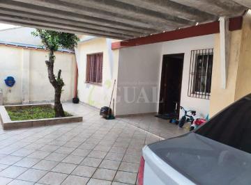 Casa · 152m² · 2 Quartos · 4 Vagas · Casa terrea a venda Parque João Ramalho - Santo André