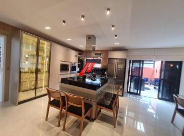 Casa · 232m² · 4 Quartos · 2 Vagas · Casa de 4 dormitorios a venda Saco dos Limoes regiao central e proximo a  UFSC