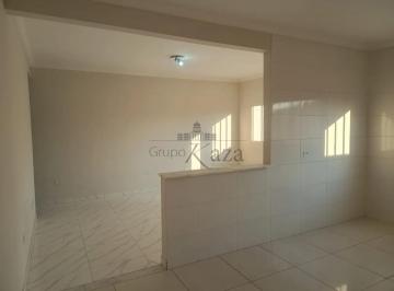 Casa · 140m² · 2 Quartos · 2 Vagas · Oportunidade - Casa - Jardim Santa Julia - 2 Dormitórios - 80m².