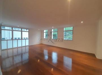 Apartamento · 300m² · 3 Quartos · 2 Vagas · Apartamento - Jardim América - 3 Dormitórios - 300m².