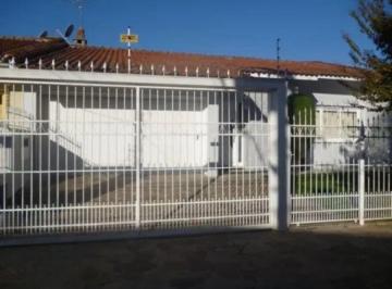 Casa · 205m² · 3 Quartos · 3 Vagas · Casa térrea com 3 dormitórios, suíte e 3 vagas.