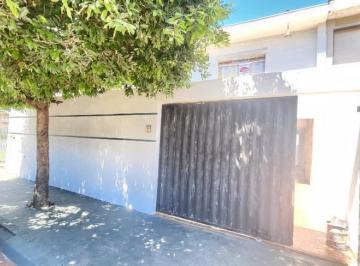 Casa · 300m² · 4 Quartos · 4 Vagas · Casa à venda e para alugar em Londrina, Jardim Londrilar, com 4 quartos, com 300 m²
