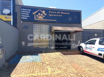 Comercial · 297m² · 3 Vagas · Salão comercial, com excelente localização próximo a supermercados.