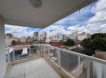 Apartamento · 181m² · 3 Quartos · 4 Vagas · Apartamento disponível para venda no bairro Santa Mônica em Uberlândia-MG