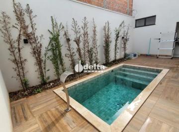 Casa · 250m² · 3 Quartos · 2 Vagas · Casa disponível para venda no bairro Portal do Vale II em Uberlândia MG