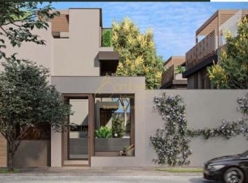 Casa · 404m² · 4 Quartos · 4 Vagas · Casa de alto padrão, no melhor ponto do Brooklin, no sofisticado e exclusivo Condomínio Casa Jardim