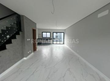 Casa · 100m² · 3 Quartos · 2 Vagas · Sobrado a venda com 03 dormitorios sendo 01 suite na regiao de Interlagos.