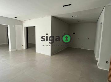 Comercial · 230m² · 1 Quarto · 4 Vagas · Casa Comercial em Ponto Estratégico de Indianópolis com 4 Vagas