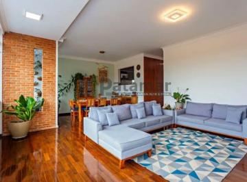 Casa · 247m² · 3 Quartos · 5 Vagas · Casa com 3 suítes à venda na City Inah