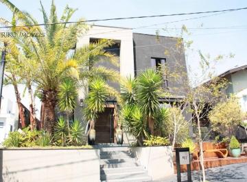 d90626c250f915565bfaa5efbc7fb2101f4e3754 · Casa de Condomínio com 2 Quartos e 5 banheiros à Venda, 263 m²