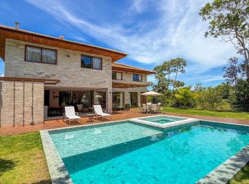 Casa · 531m² · 6 Quartos · 8 Vagas · Casa à Venda 6 Suítes Condomínio Praia Bella - Praia do Forte