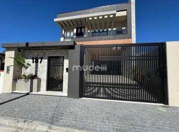 Casa · 268m² · 4 Quartos · 1 Vaga · Sobrado à venda no bairro Balneário Flórida - Matinhos/PR