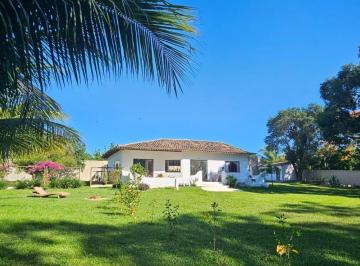 Casa · 150m² · 2 Quartos · 10 Vagas · Casa linda na divisa com Búzios