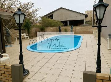 Casa · 220m² · 5 Quartos · 5 Vagas · Casa à venda no bairro Ingleses Norte - Florianópolis/SC