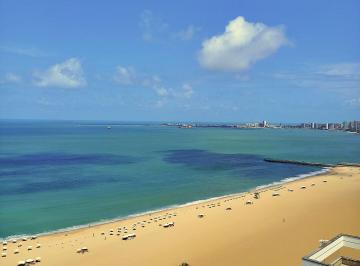 Apartamento · 70m² · 3 Quartos · 1 Vaga · Ap2435-Apartamento com 3 quartos, vista Mar à venda na Av. Beira Mar