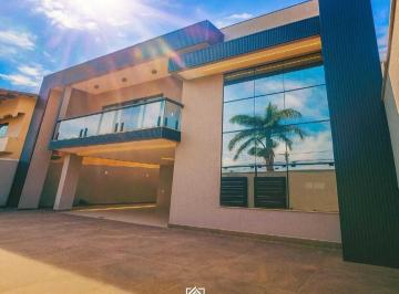 Casa · 230m² · 3 Quartos · 5 Vagas · Casa à venda no bairro Parque Anhangüera em Goiânia/GO