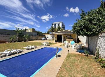 Casa de 3 quartos, Vicente Pires · Casa com 800 m² e 3 quartos à venda em Vicente Pires