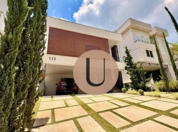 19ceb072fc5b5a0f79c715e47c4e6692654b55d7 · Casa Moderna com 04 dormitórios em Aldeia da Serra!