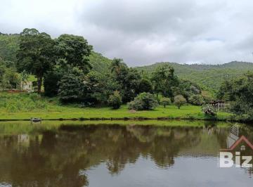 9c210f386d78a25236ef6e15fc82f2d939dbd7c9 · Maravilhosa fazenda encravada na Serra do Japi, para preservação ambiental.