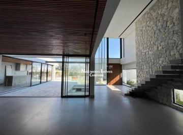 be657f77cc40d9e7d4d945e0c85ebe671d286f63 · Residência Exclusiva com 4 Suítes e 560 m² de Sofisticação – R$ 6.480.000