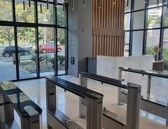 24450963_4.jpg · Sala comercial à venda no Ecoville Curitiba