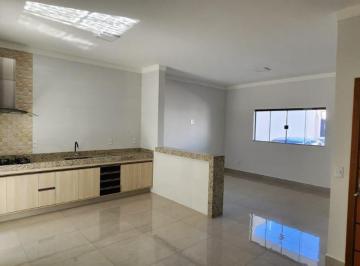 Foto 01 · Vende-se excelente apartamento na Vila Industrial.