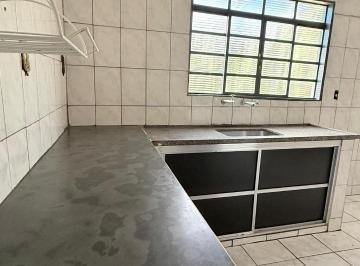 Foto 02 · Vende-se casa antiga no Jardim Francano.
