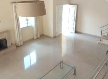 Foto 34 · Casa com 4 dormitórios e piscina à venda na Malota em Jundiaí, bairro nobre, com jardim amplo, larei