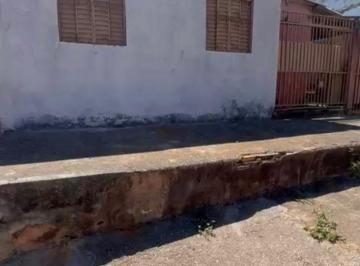 Casa de 1 quarto, Brasília · Terreno com área de 150m² contendo 3 kit nets