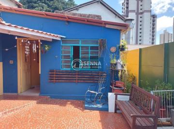 Foto 12 · Casa à Venda com 3 Dormitórios, Edícula e 2 Vagas ? 228 m²